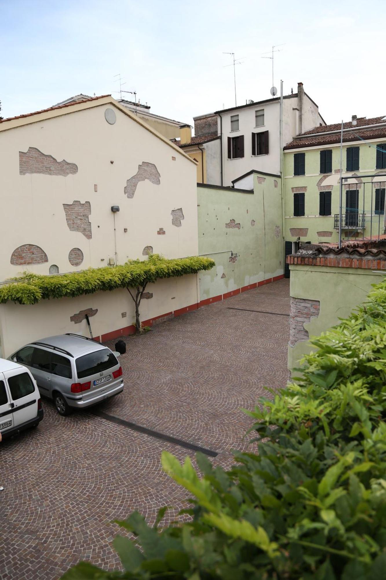 Hotel Mantegna Stazione Mantova Exterior photo