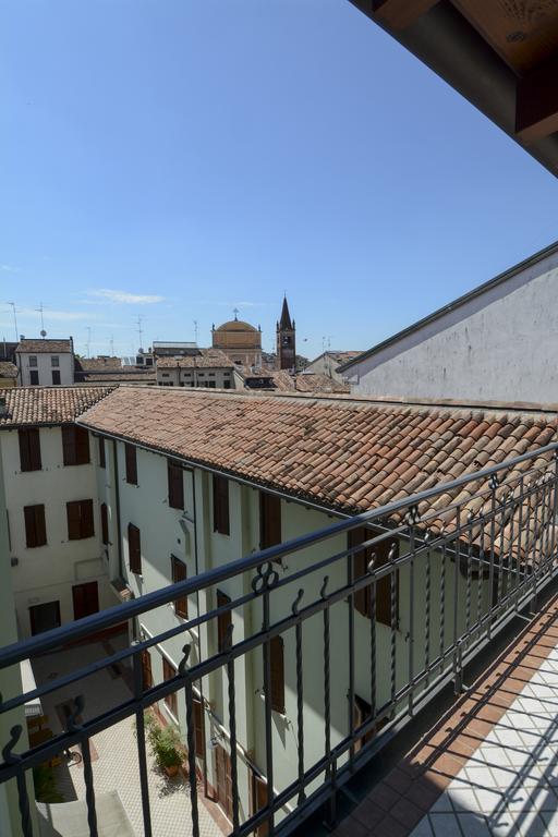 Hotel Mantegna Stazione Mantova Exterior photo